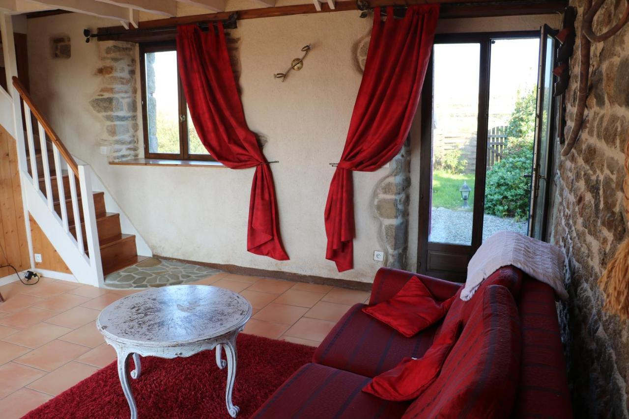 Les Gites Aux Volets Roses Landunvez Exterior foto